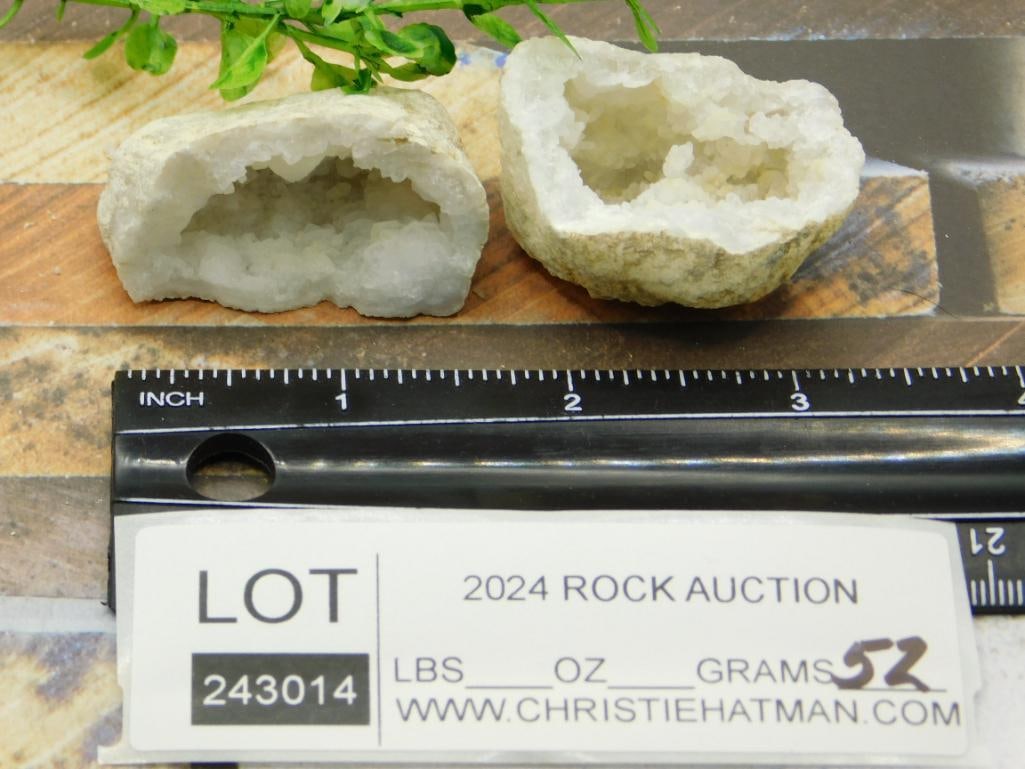 GEODE ROCK STONE LAPIDARY SPECIMEN - 2