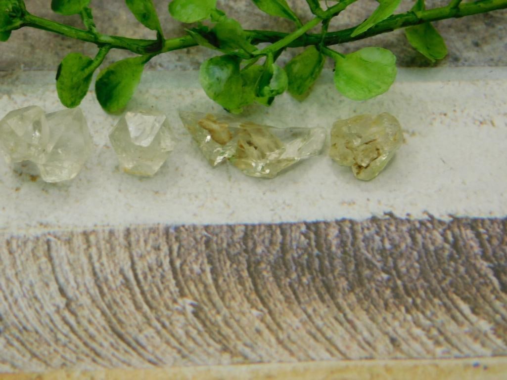 HERKIMER DIAMOND ROCK STONE LAPIDARY SPECIMEN: HERKIMER DIAMOND ROCK STONE LAPIDARY SPECIMEN