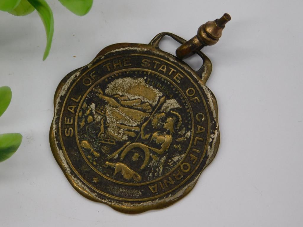 Vintage State of California Seal Medallion Keychain: Vintage State of California Seal Medallion Keychain