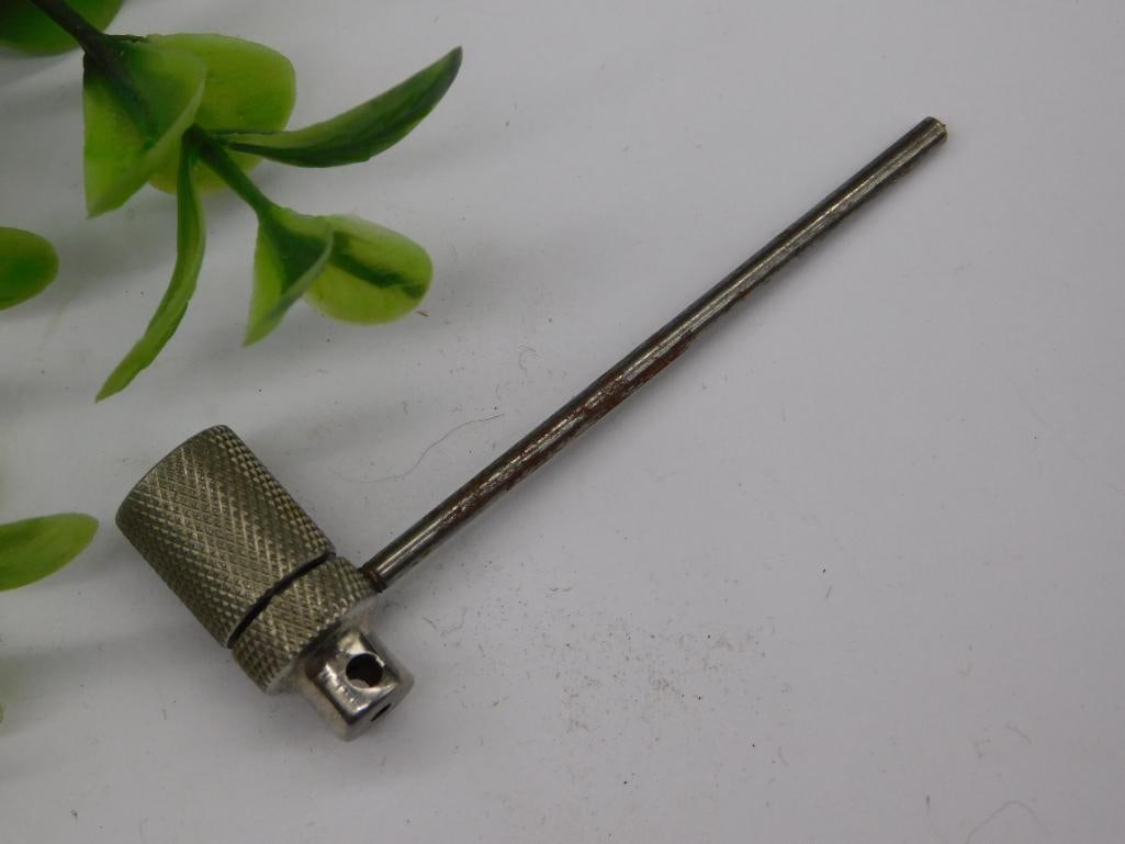 Metal Balance Staff Remover WATCHMAKER WATCHMAKING TOOLS (1 of 2)