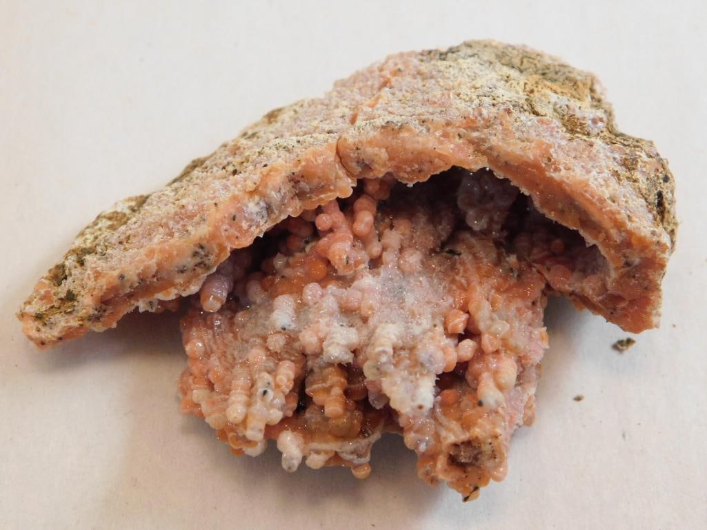 CAVE GEODE ROCK STONE LAPIDARY SPECIMEN (1 of 2)