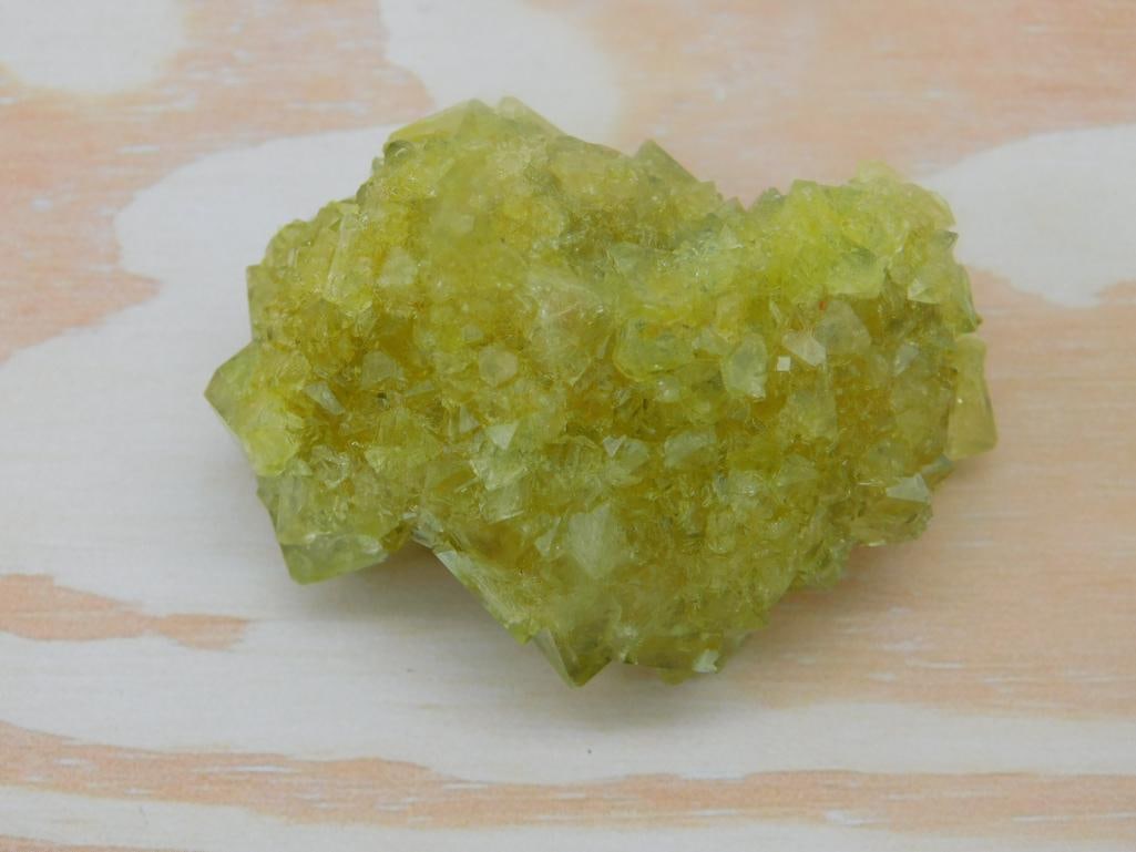 YELLOW ALUM ROCK STONE LAPIDARY SPECIMEN (1 of 3)