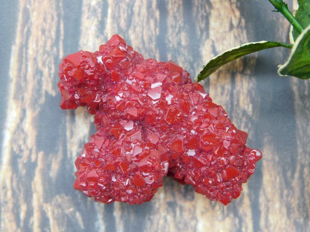 RED ALUM ROCK STONE LAPIDARY SPECIMEN: RED ALUM ROCK STONE LAPIDARY SPECIMEN