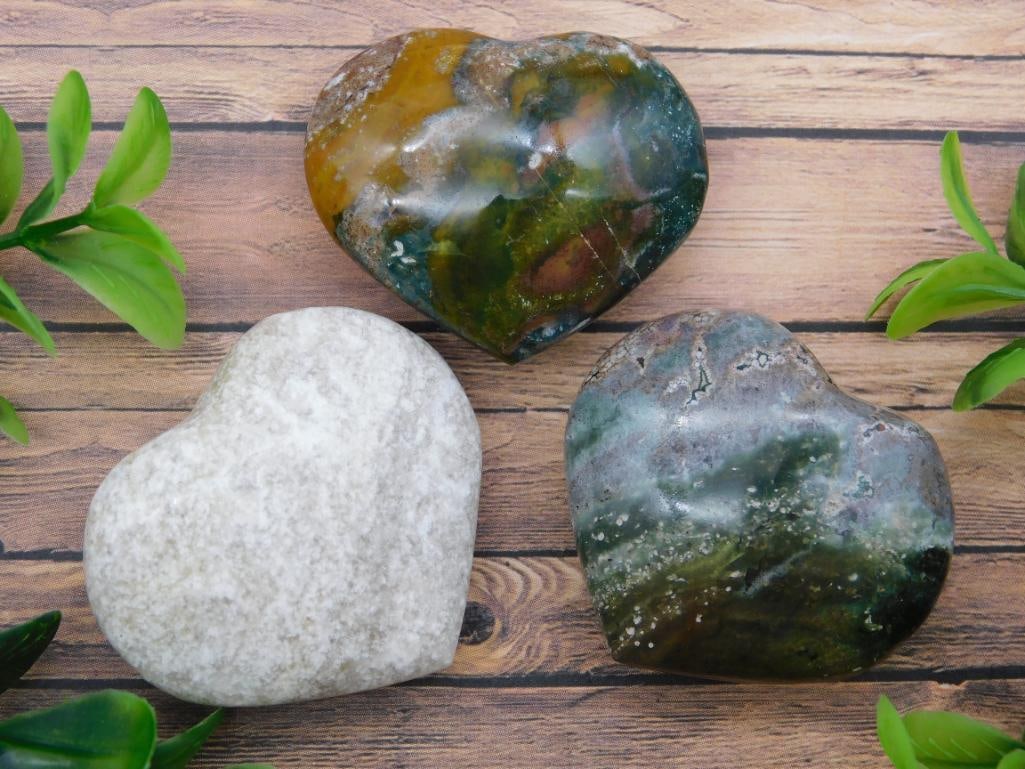 MIXED STONE HEART LOT ROCK STONE LAPIDARY SPECIMEN (1 of 2)