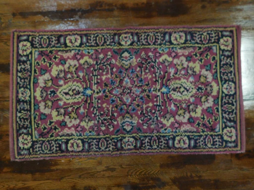 BURGUNDY ORIENTAL RUG VINTAGE ANTIQUE (1 of 5)