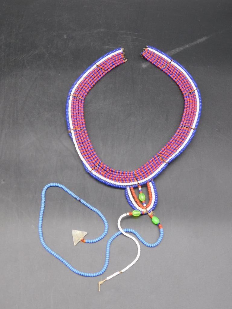 BEADED NECKLACE VINTAGE ANTIQUE (1 of 2)