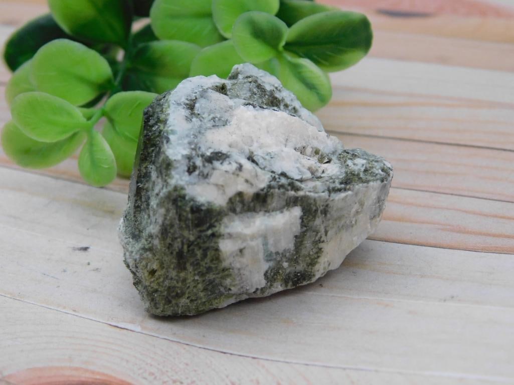 Green Tourmaline Mineral Specimen From Mozambique Rock Stone Lapidary Specimen: Green Tourmaline Mineral Specimen From Mozambique Rock Stone Lapidary Specimen