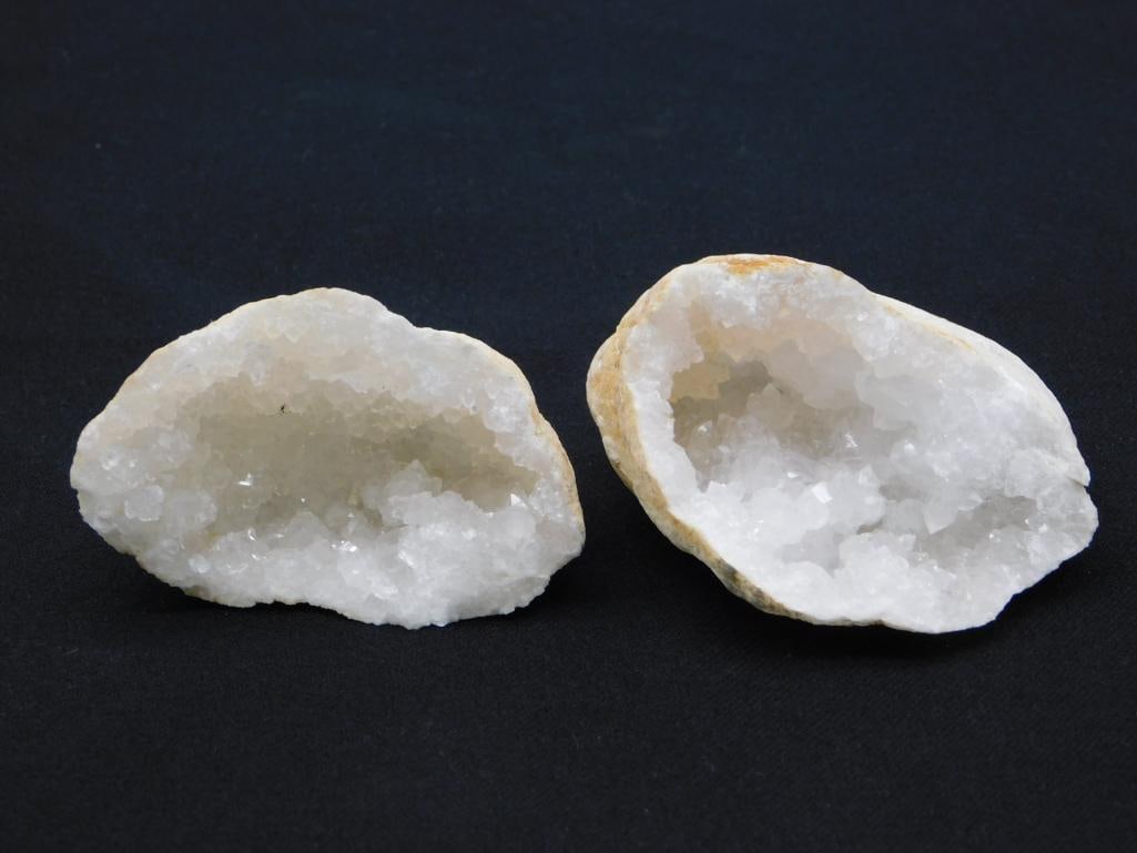 GEODE ROCK STONE LAPIDARY SPECIMEN - 2