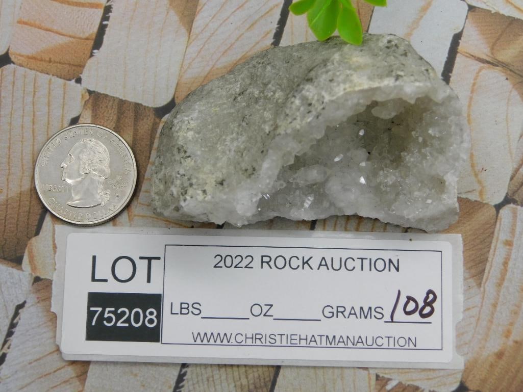 GEODE ROCK STONE LAPIDARY SPECIMEN - 3