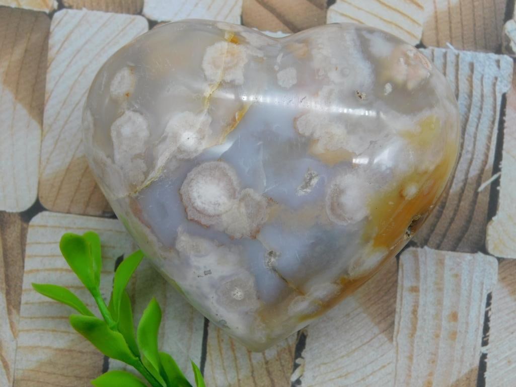 HATMANS FLOWER PETAL AGATE ROCK STONE LAPIDARY SPECIMEN (1 of 2)