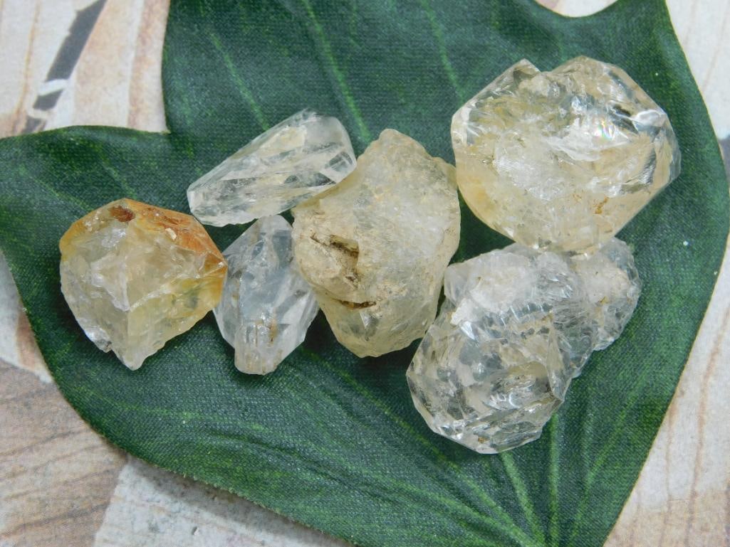 HERKIMER DIAMOND ROCK STONE LAPIDARY SPECIMEN: HERKIMER DIAMOND ROCK STONE LAPIDARY SPECIMEN