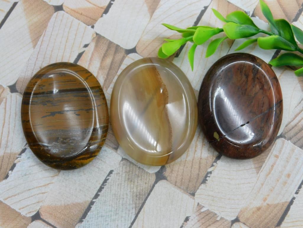 WORRY STONES ROCK STONE LAPIDARY SPECIMEN (1 of 2)