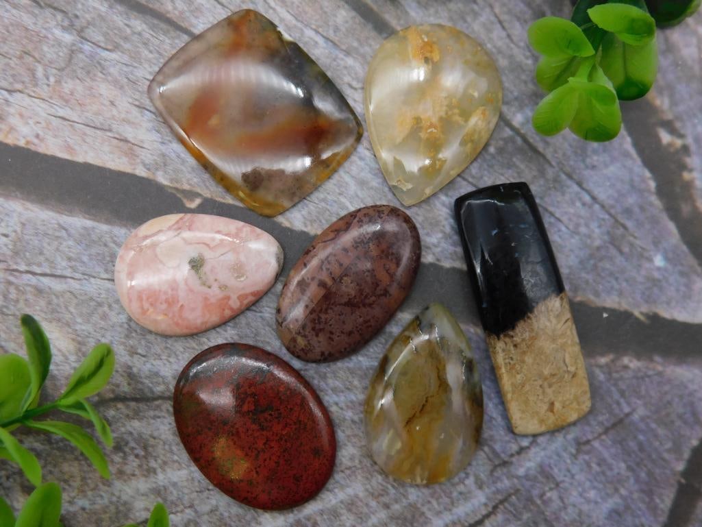 CABOCHONS ROCK STONE LAPIDARY SPECIMEN (1 of 2)