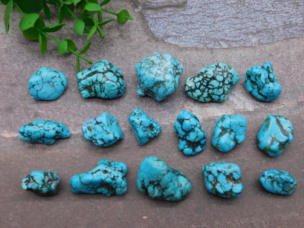 ROCK STONE LAPIDARY SPECIMEN: ROCK STONE LAPIDARY SPECIMEN