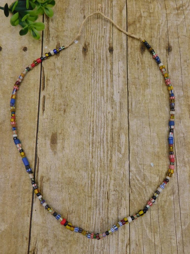 AFRICAN TRADE BEADS ROCK STONE LAPIDARY SPECIMEN: AFRICAN TRADE BEADS ROCK STONE LAPIDARY SPECIMEN