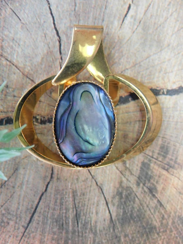 ABALONE PENDANT ROCK STONE LAPIDARY SPECIMEN (1 of 2)