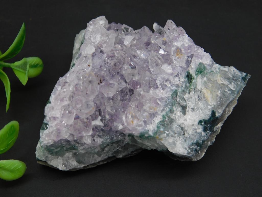 AMETHYST ROCK STONE LAPIDARY SPECIMEN (1 of 2)