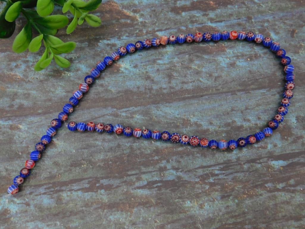 AFRICAN TRADE BEADS ROCK STONE LAPIDARY SPECIMEN: AFRICAN TRADE BEADS ROCK STONE LAPIDARY SPECIMEN