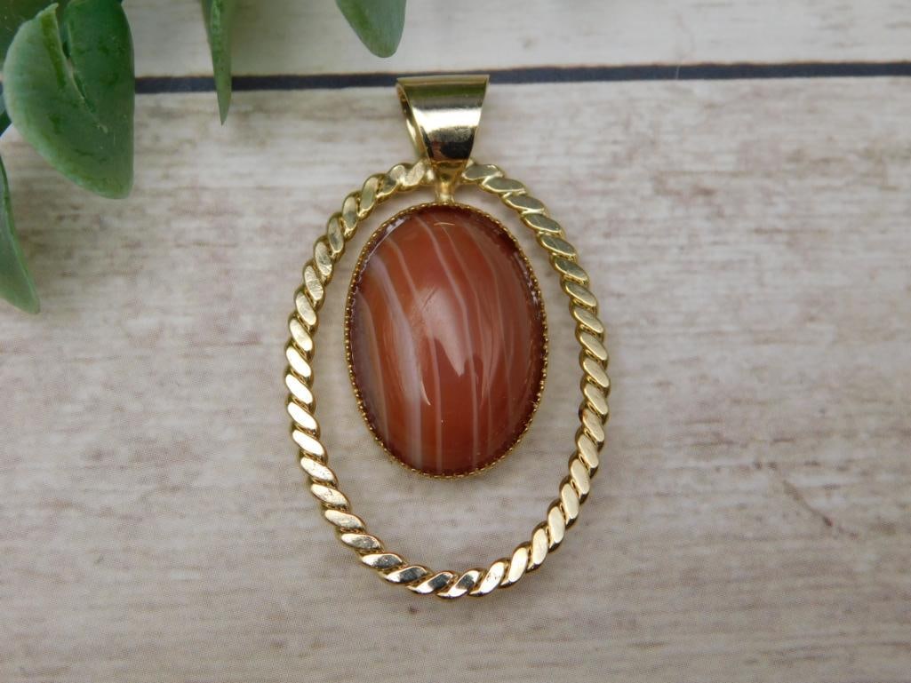 BANDED AGATE RING ROCK STONE LAPIDARY SPECIMEN (1 of 2)