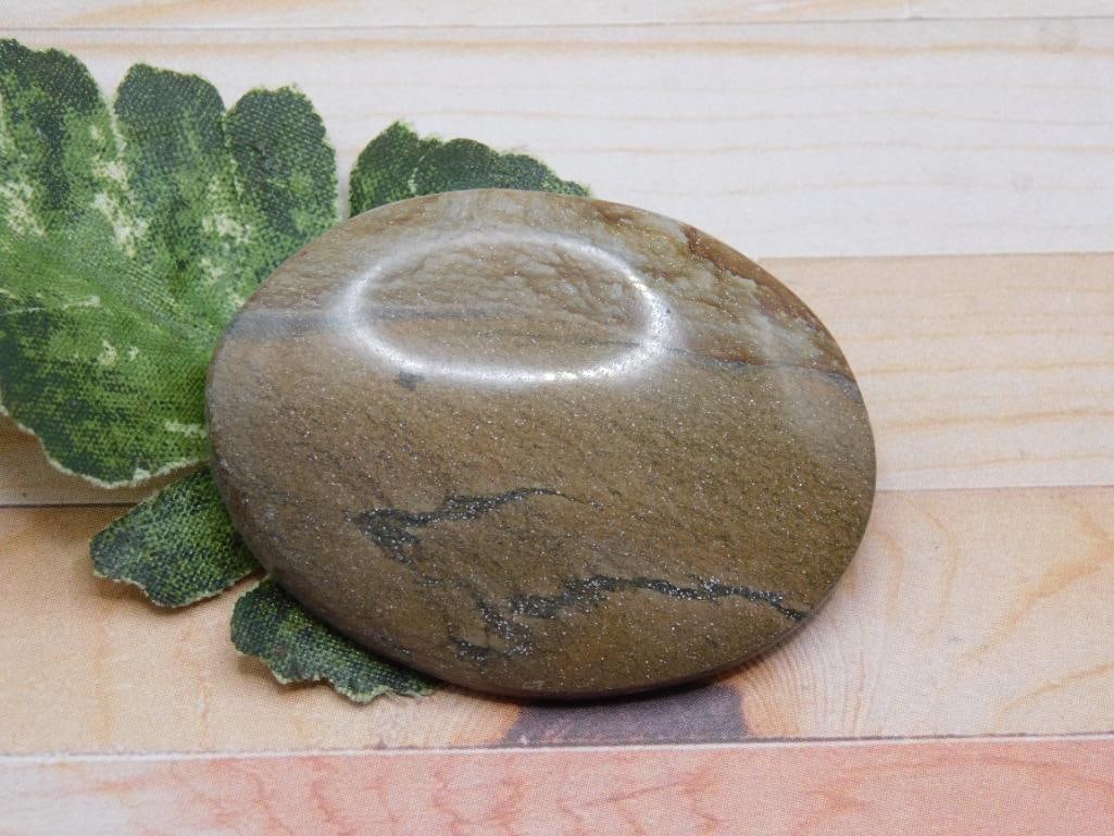 JASPER CABOCHON ROCK STONE LAPIDARY SPECIMEN: JASPER CABOCHON ROCK STONE LAPIDARY SPECIMEN