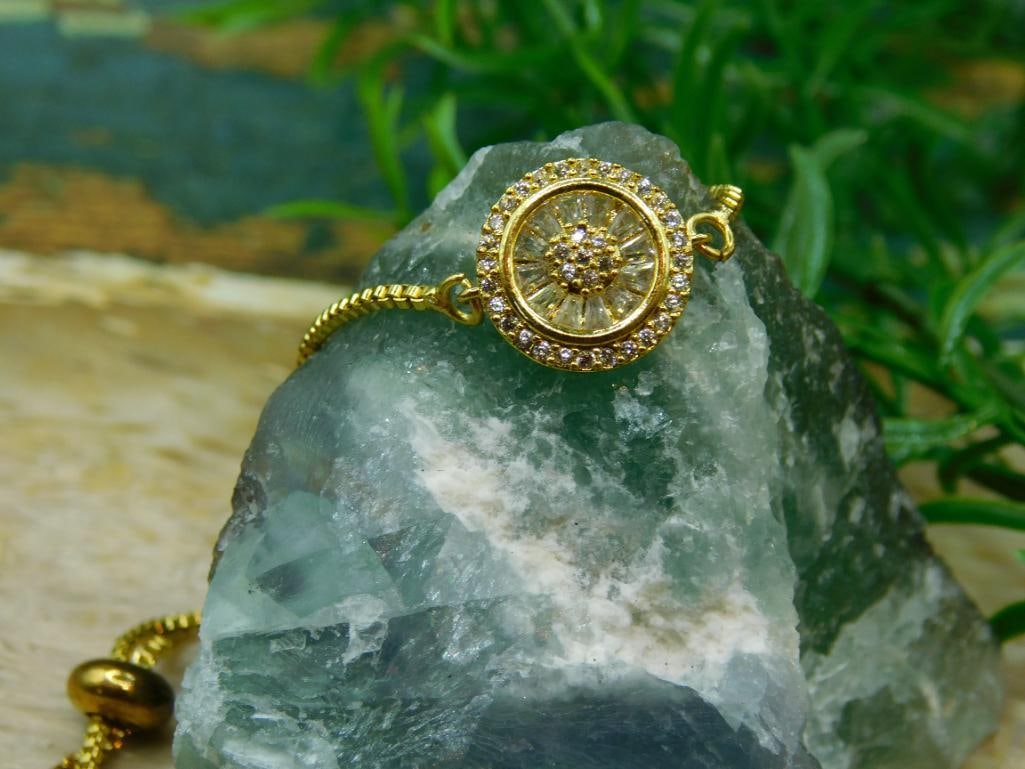 GENUINE STONE ADJUSTABLE BRACELET ROCK STONE LAPIDARY SPECIMEN: GENUINE STONE ADJUSTABLE BRACELET ROCK STONE LAPIDARY SPECIMEN