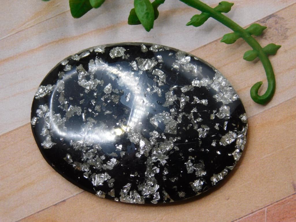 SILVER FLECKED CABOCHON ROCK STONE LAPIDARY SPECIMEN (1 of 2)