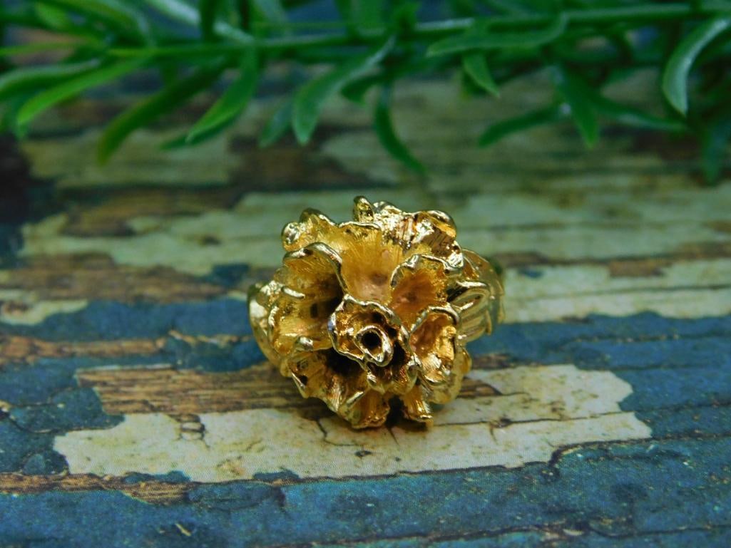 FLOWER RING ROCK STONE LAPIDARY SPECIMEN (1 of 4)