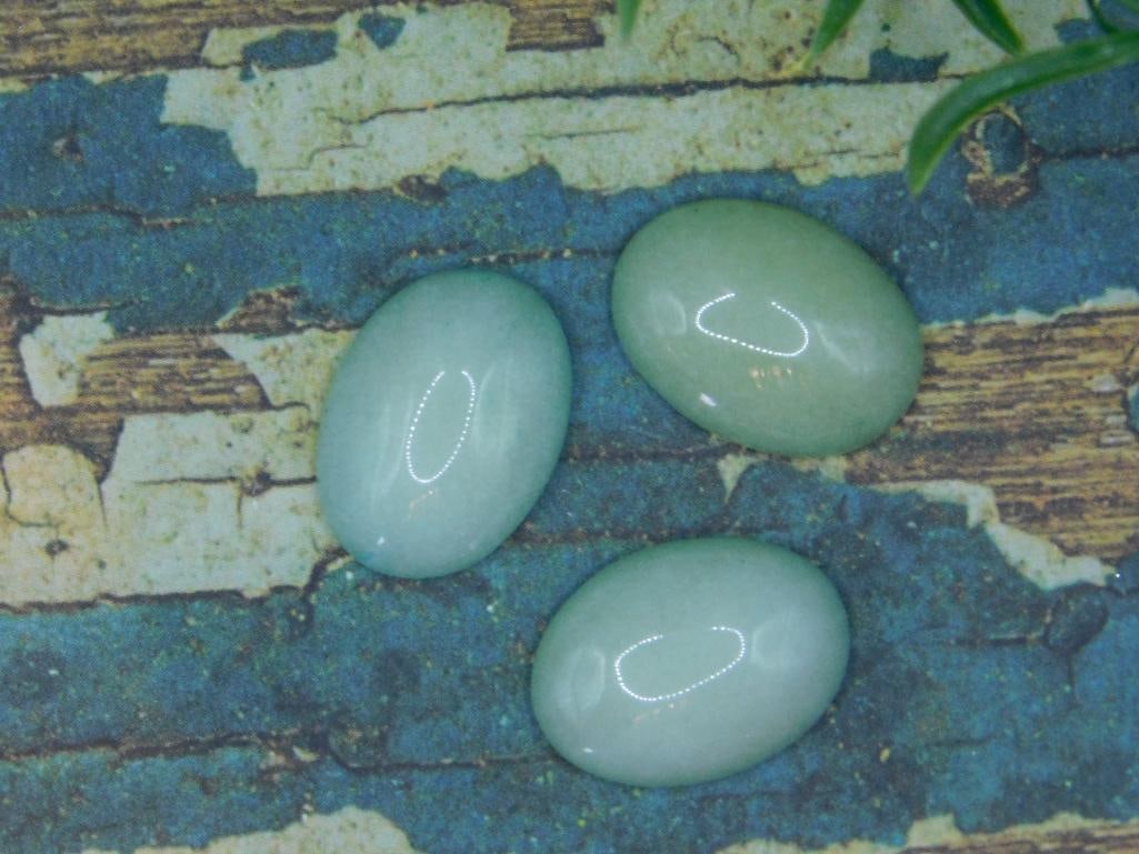 AVENTURINE CABOCHONS ROCK STONE LAPIDARY SPECIMEN: AVENTURINE CABOCHONS ROCK STONE LAPIDARY SPECIMEN