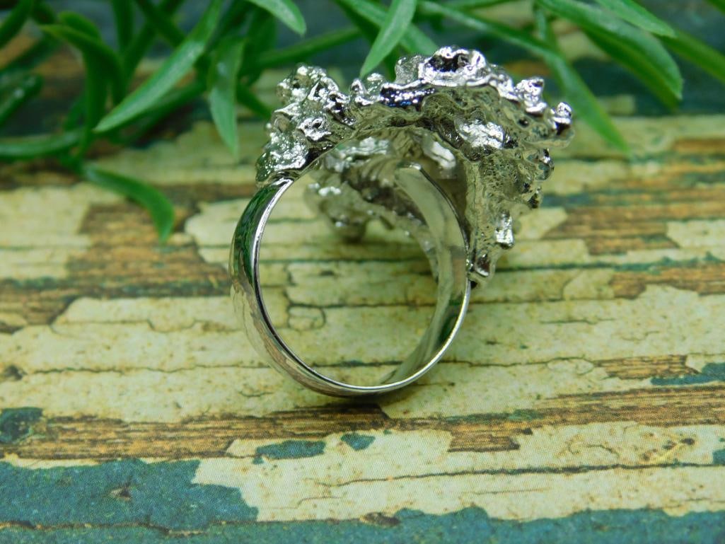 RING ROCK STONE LAPIDARY SPECIMEN - 3