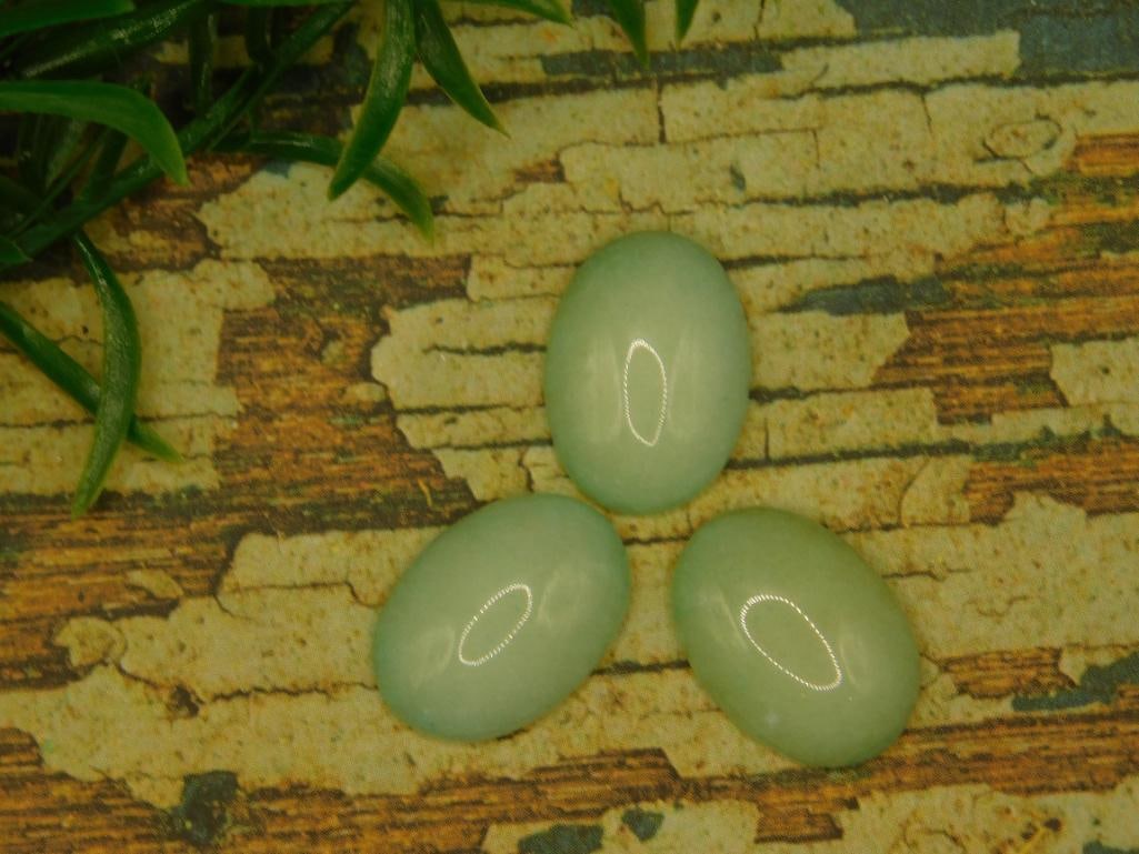 VARISCITE CABOCHON ROCK STONE LAPIDARY SPECIMEN: VARISCITE CABOCHON ROCK STONE LAPIDARY SPECIMEN