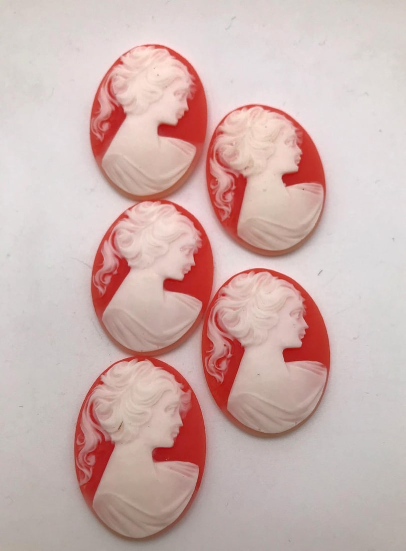 JEWELRY ROCK STONE LAPIDARY SPECIMEN: JEWELRY ROCK STONE LAPIDARY SPECIMEN