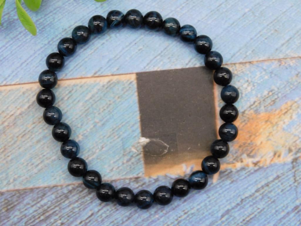 BEADED BRACELET ROCK STONE LAPIDARY SPECIMEN: BEADED BRACELET ROCK STONE LAPIDARY SPECIMEN