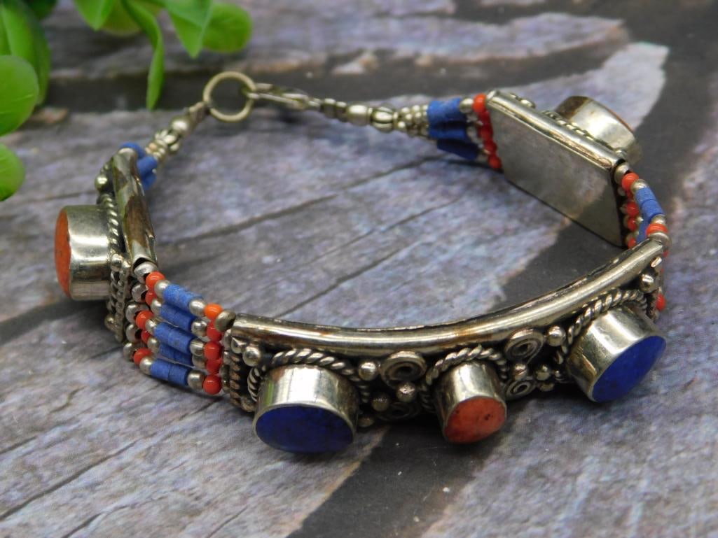 LAPIS LAZULI AND RED CORAL BRACELET ROCK STONE LAPIDARY SPECIMEN (1 of 2)