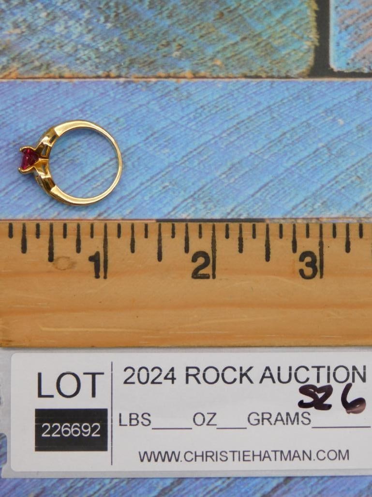 STONE RING ROCK STONE LAPIDARY SPECIMEN - 2