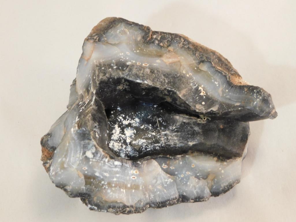 THUNDER EGG ROCK STONE LAPIDARY SPECIMEN: THUNDER EGG ROCK STONE LAPIDARY SPECIMEN