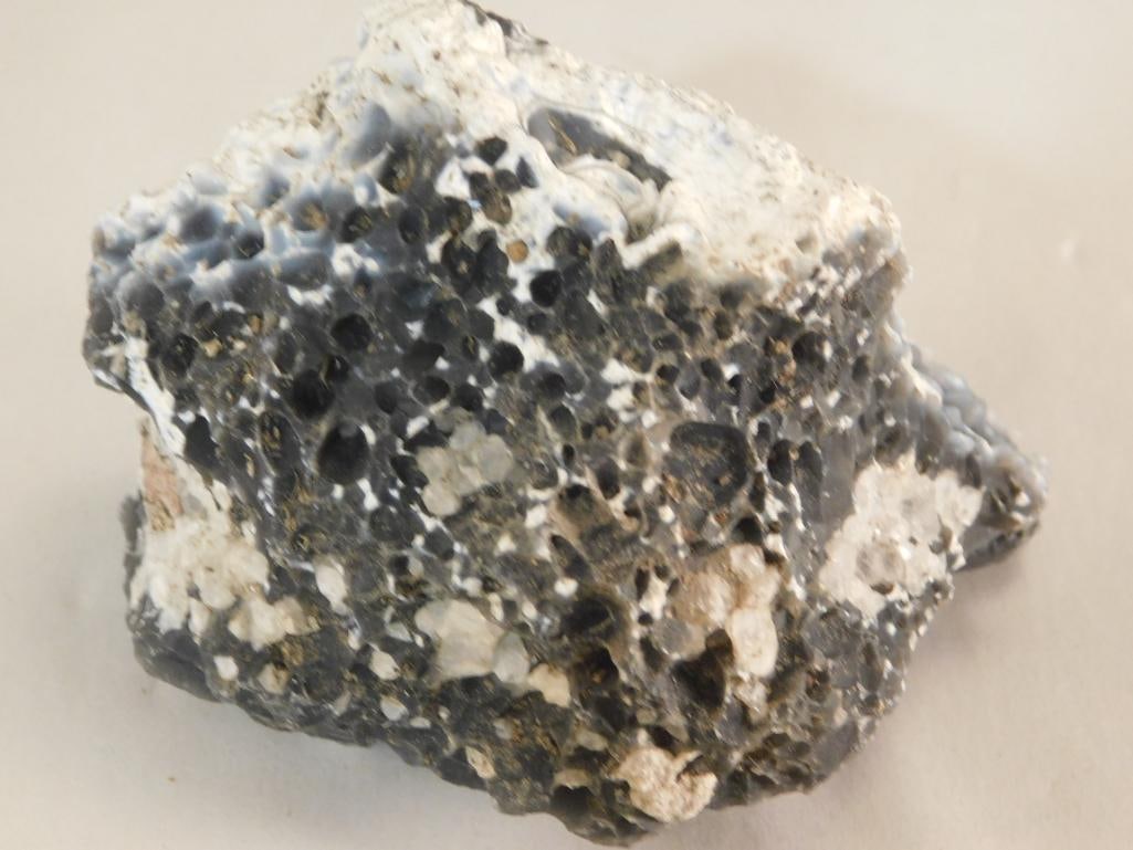 ROCK STONE LAPIDARY SPECIMEN - 2
