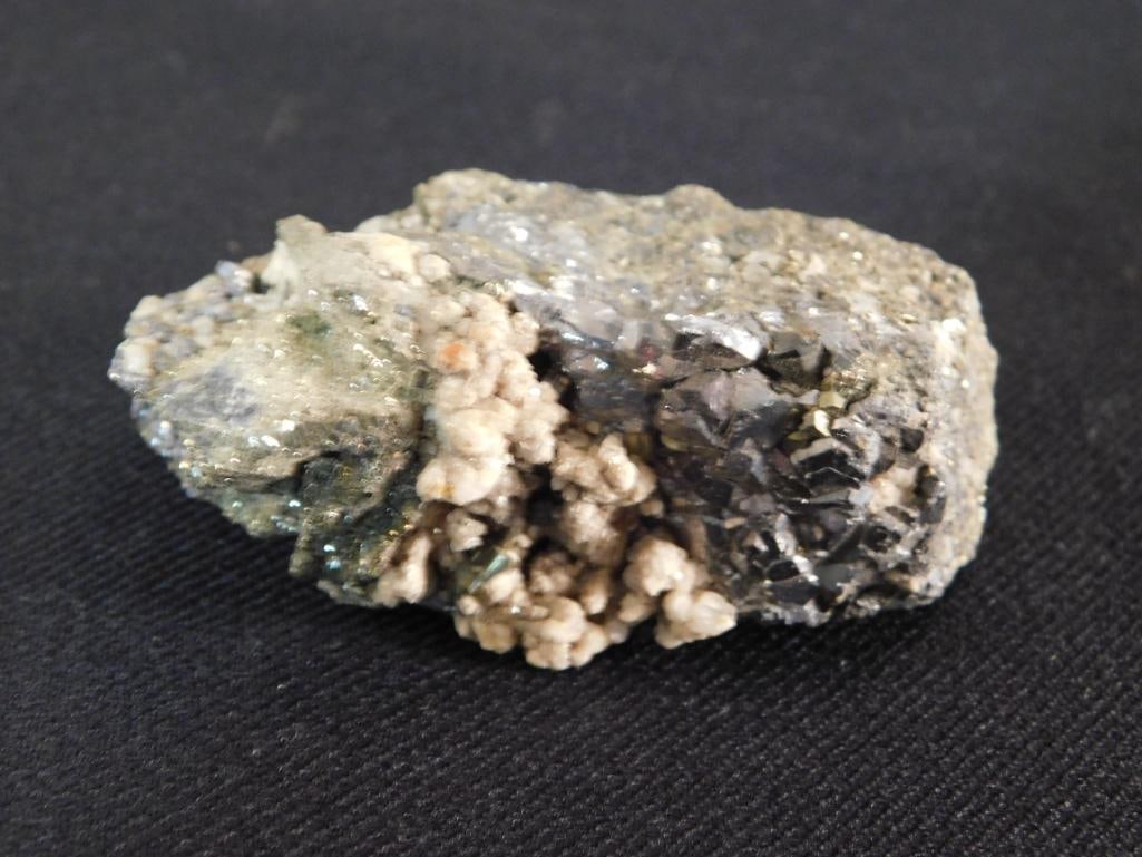 ROCK STONE LAPIDARY SPECIMEN (1 of 3)