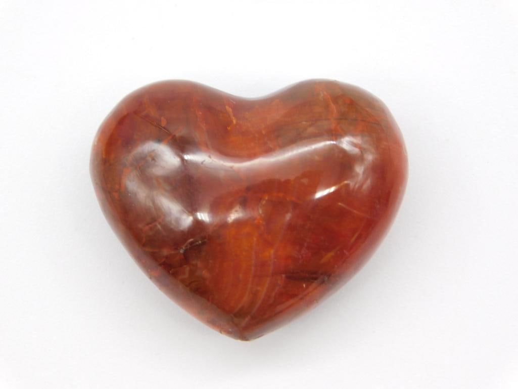 CARNELIAN HEART ROCK STONE LAPIDARY SPECIMEN: CARNELIAN HEART ROCK STONE LAPIDARY SPECIMEN