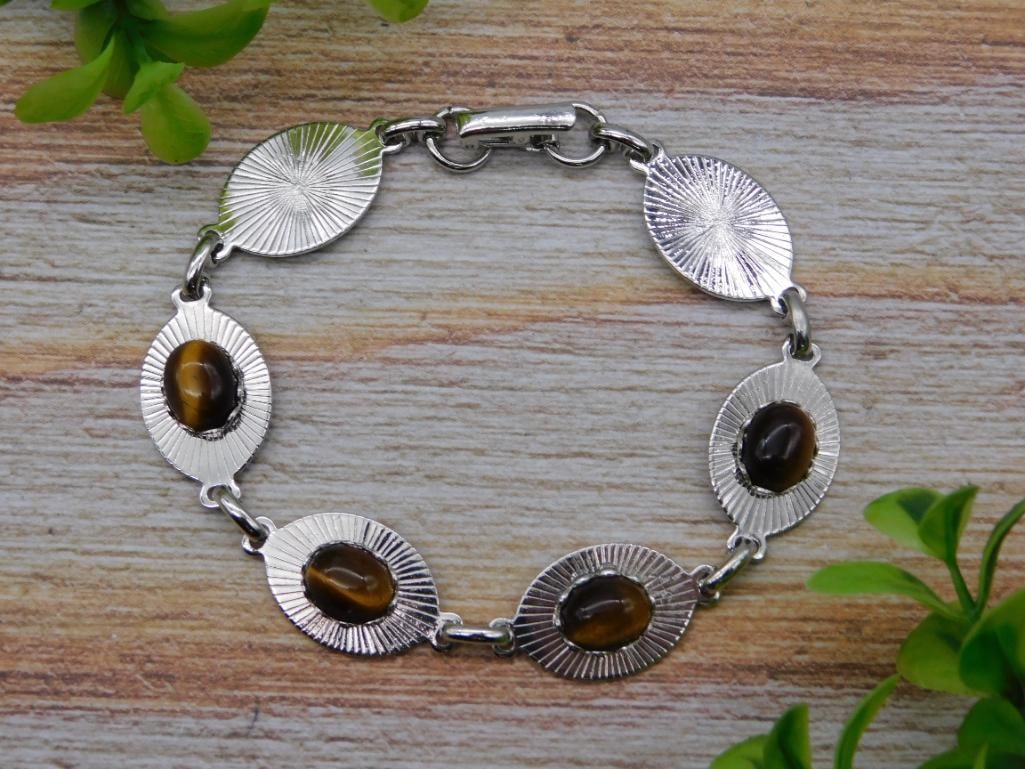 TIGER EYE BRACELET ROCK STONE LAPIDARY SPECIMEN: TIGER EYE BRACELET ROCK STONE LAPIDARY SPECIMEN