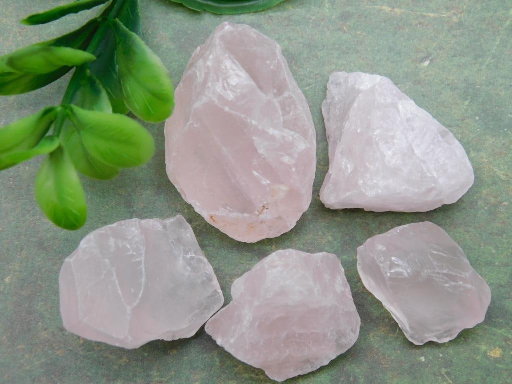 ROSE QUARTZ ROCK STONE LAPIDARY SPECIMEN (1 of 2)