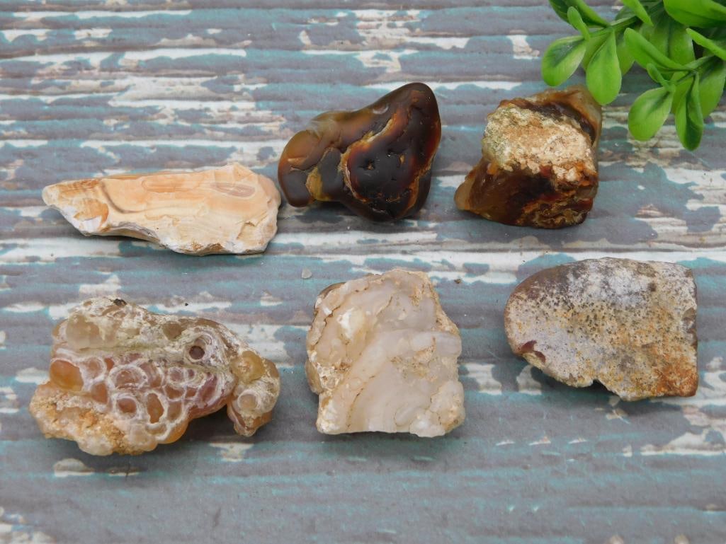 MIXED ROUGH LOT ROCK STONE LAPIDARY SPECIMEN: MIXED ROUGH LOT ROCK STONE LAPIDARY SPECIMEN