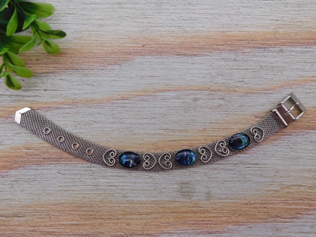 GENUINE STONE BRACELET ROCK STONE LAPIDARY SPECIMEN: GENUINE STONE BRACELET ROCK STONE LAPIDARY SPECIMEN