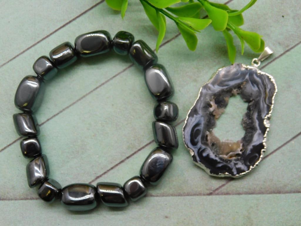 MIXED LOT ROCK STONE LAPIDARY SPECIMEN: MIXED LOT ROCK STONE LAPIDARY SPECIMEN