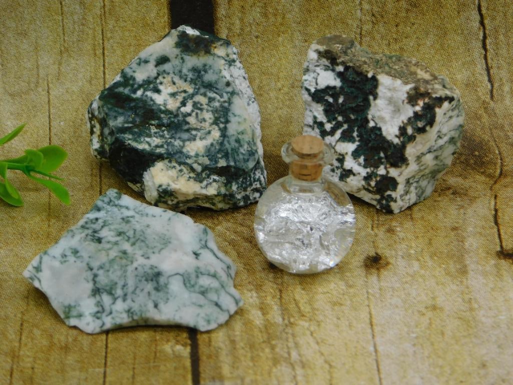 MIXED LOT ROCK STONE LAPIDARY SPECIMEN: MIXED LOT ROCK STONE LAPIDARY SPECIMEN