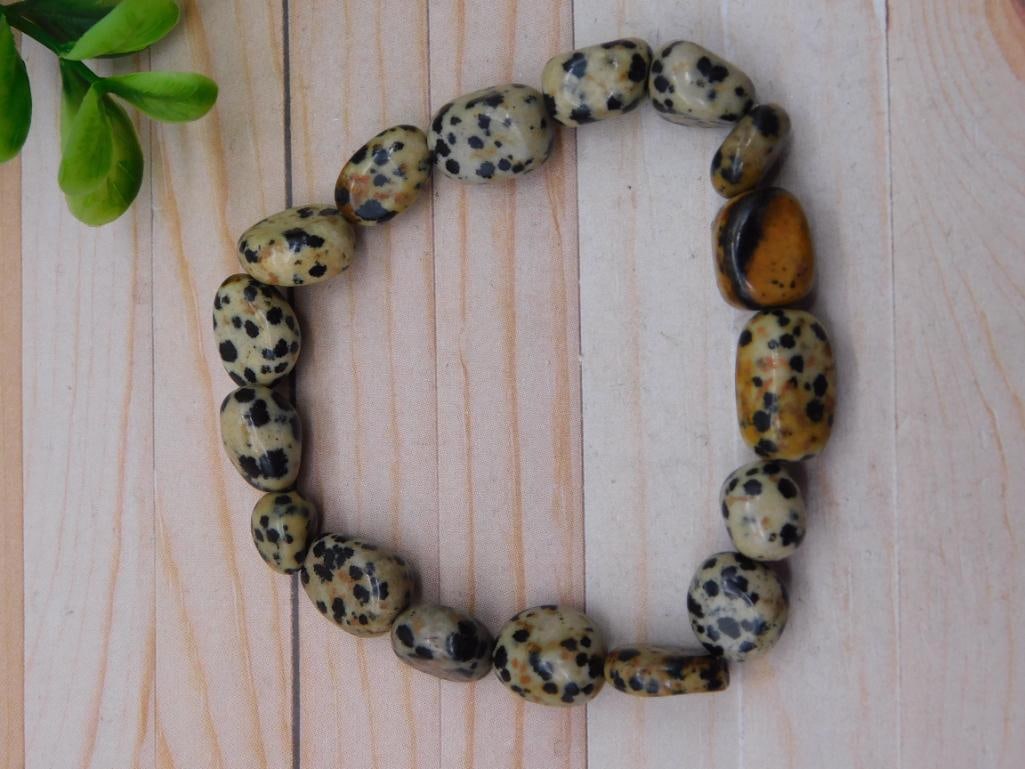 BEADED STONE BRACELET ROCK STONE LAPIDARY SPECIMEN: BEADED STONE BRACELET ROCK STONE LAPIDARY SPECIMEN