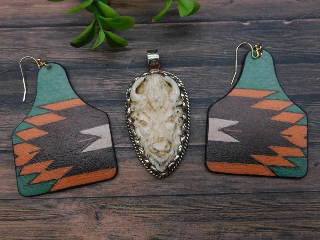 MIXED JEWELRY LOT ROCK STONE LAPIDARY SPECIMEN: MIXED JEWELRY LOT ROCK STONE LAPIDARY SPECIMEN