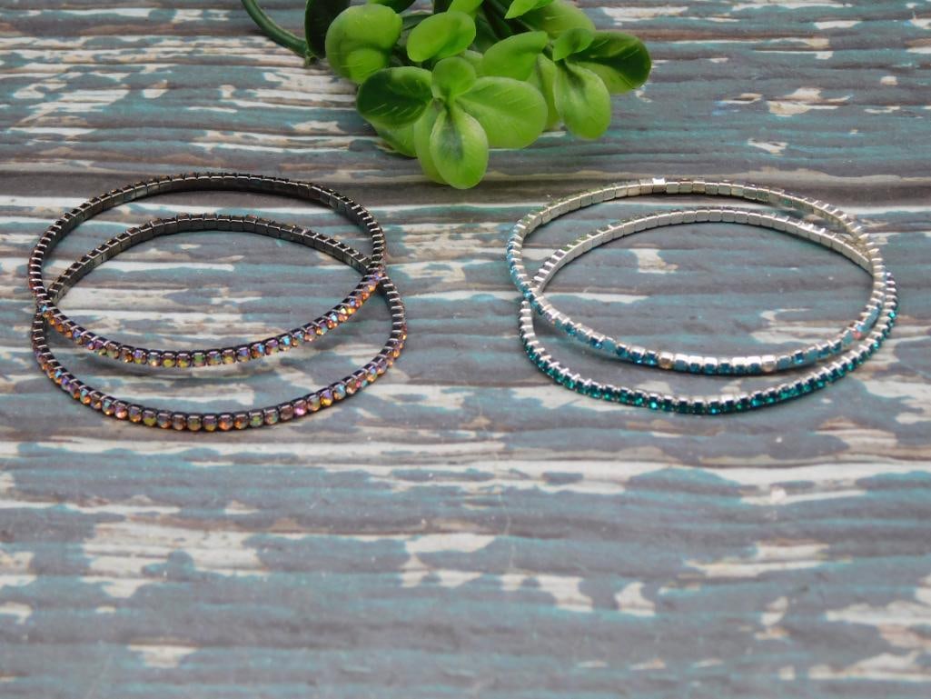 STRETCH BRACELETS (1 of 2)