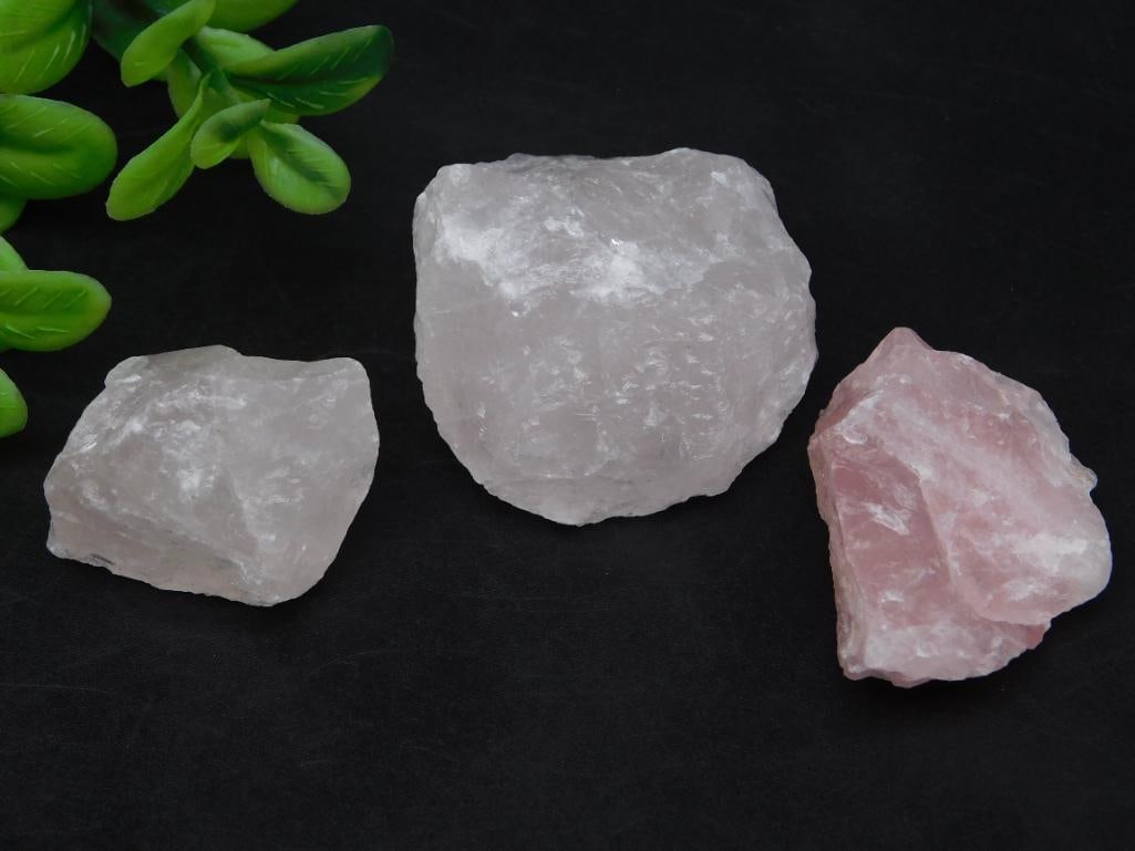 ROSE QUARTZ ROCK STONE LAPIDARY SPECIMEN (1 of 2)