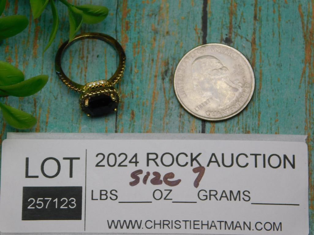 STONE RING ROCK STONE LAPIDARY SPECIMEN - 2