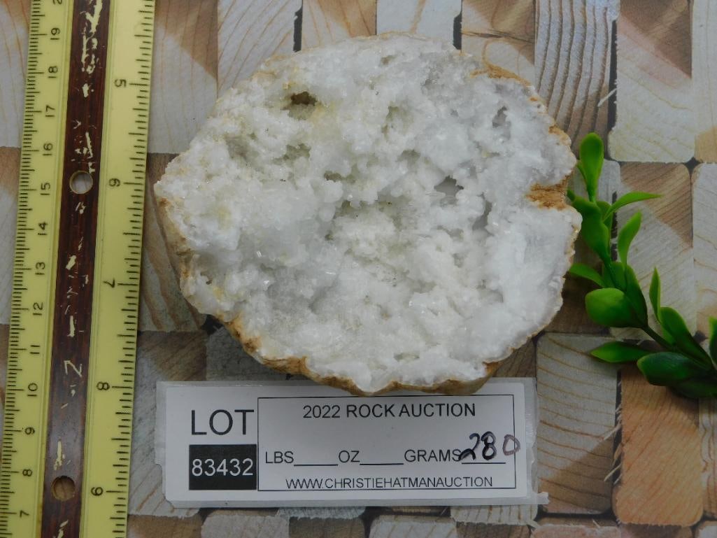 GEODE ROCK STONE LAPIDARY SPECIMEN - 2